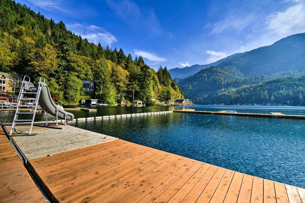 Inviting Lake Sutherland Home Kayaks And View! Port Angeles Exterior photo